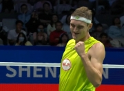 爱游戏官网-法国羽毛球队碾压日本羽毛球队，安赛龙惊艳世界