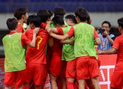 爱游戏在线-泰国队险胜中国队，安赛龙关键制胜