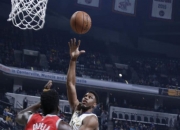 爱游戏体育-火箭队出现三连胜，保罗状态回暖