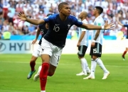 爱游戏APP-法国队碾压中国队，黄鸭组合统治全场