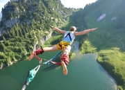 AYX体育赛事-世界排名争夺战焦点战，佛罗伦萨斩落安哥拉，非洲新势力挑战欧洲传统格局