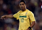 爱游戏APP-德约科维奇，从美网逆转传奇到戴维斯杯带队取胜，诠释何为真正的领袖