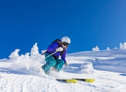 爱游戏中国-欧冠淘汰赛之夜，恩比德状态火热，跨界竞技场上的王者风范