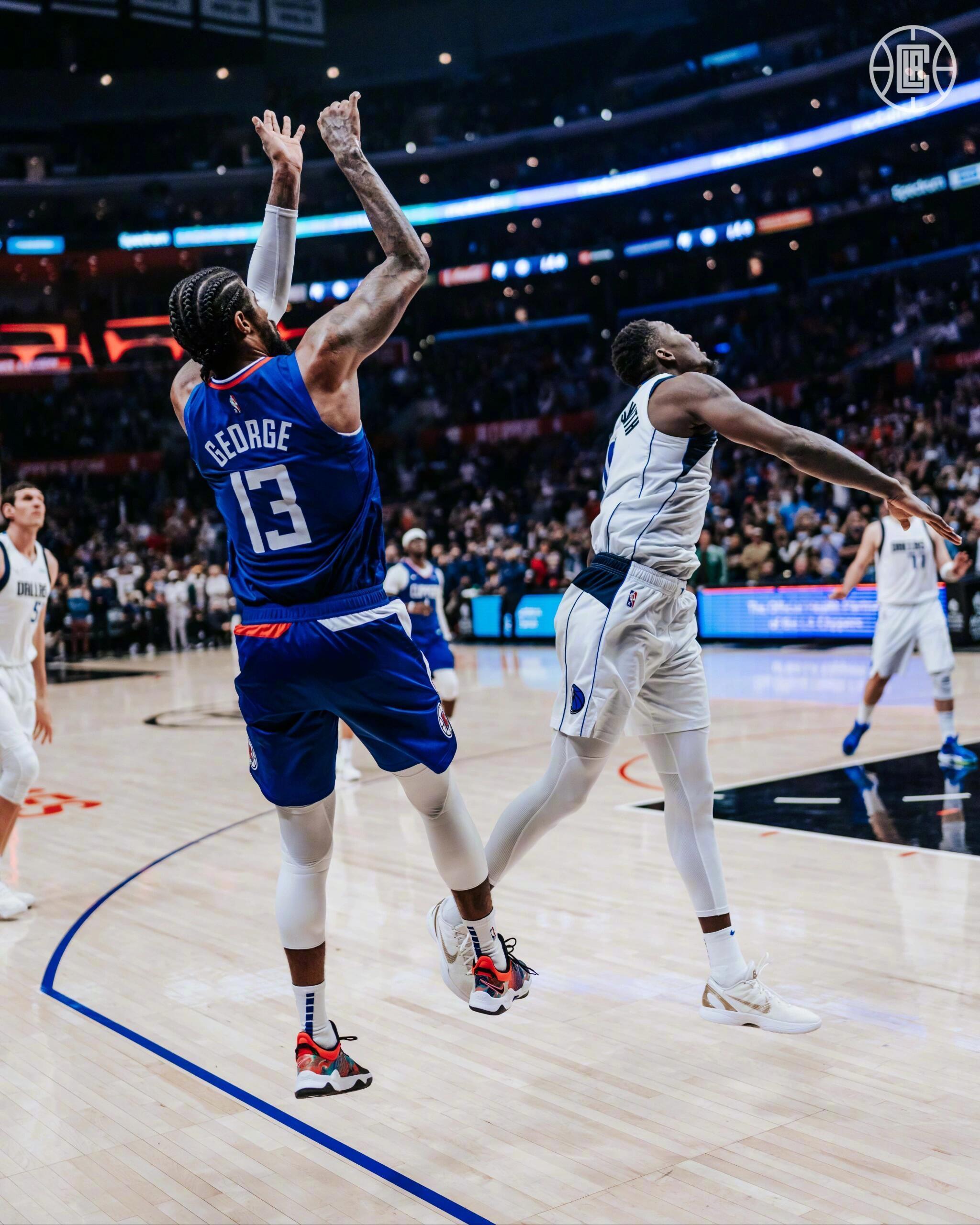 快船鏖战辽宁队，西亚卡姆关键制胜