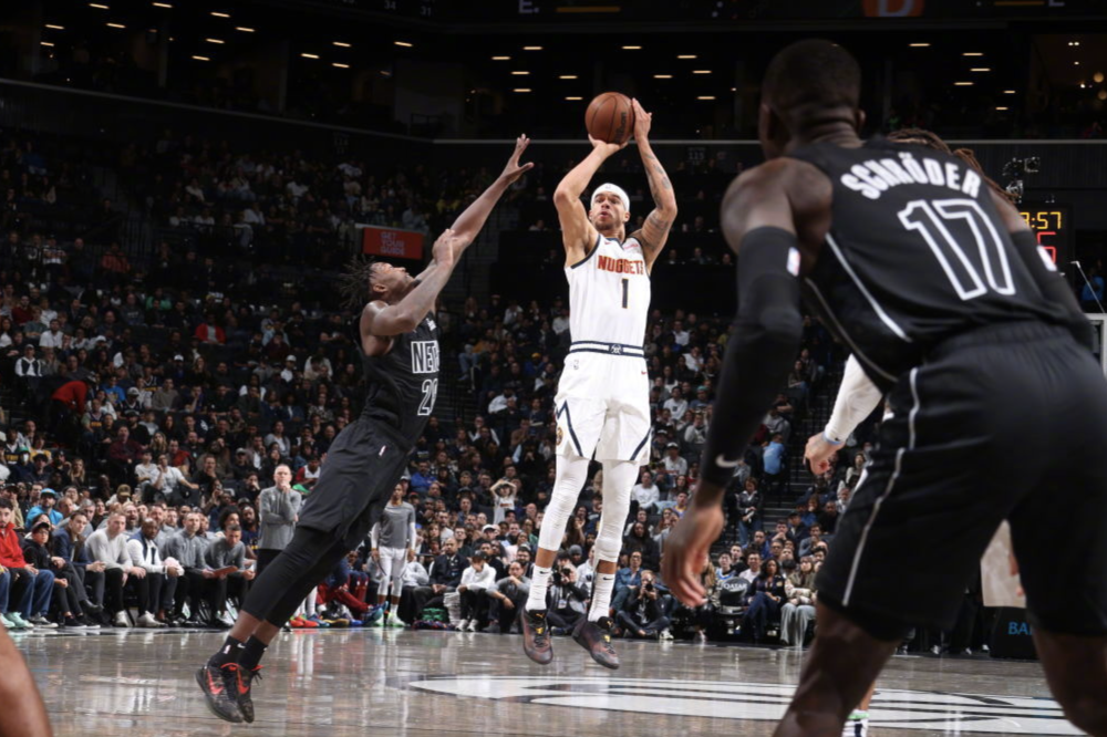 国王逆转鹈鹕，约基奇关键制胜