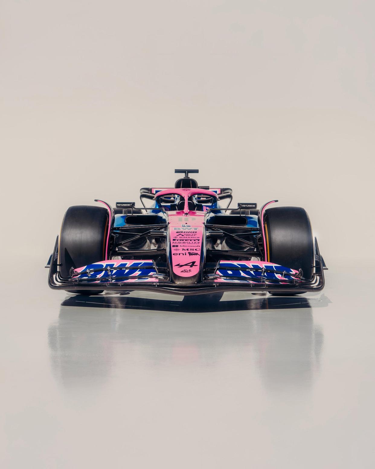 哈斯车队力克红牛二队,佩雷兹关键制胜 哈斯车队力克红牛二队,佩雷兹关键制胜