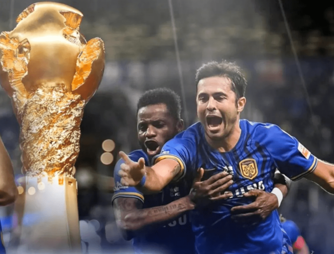 江苏队鏖战广东队，浓眉哥统治全场