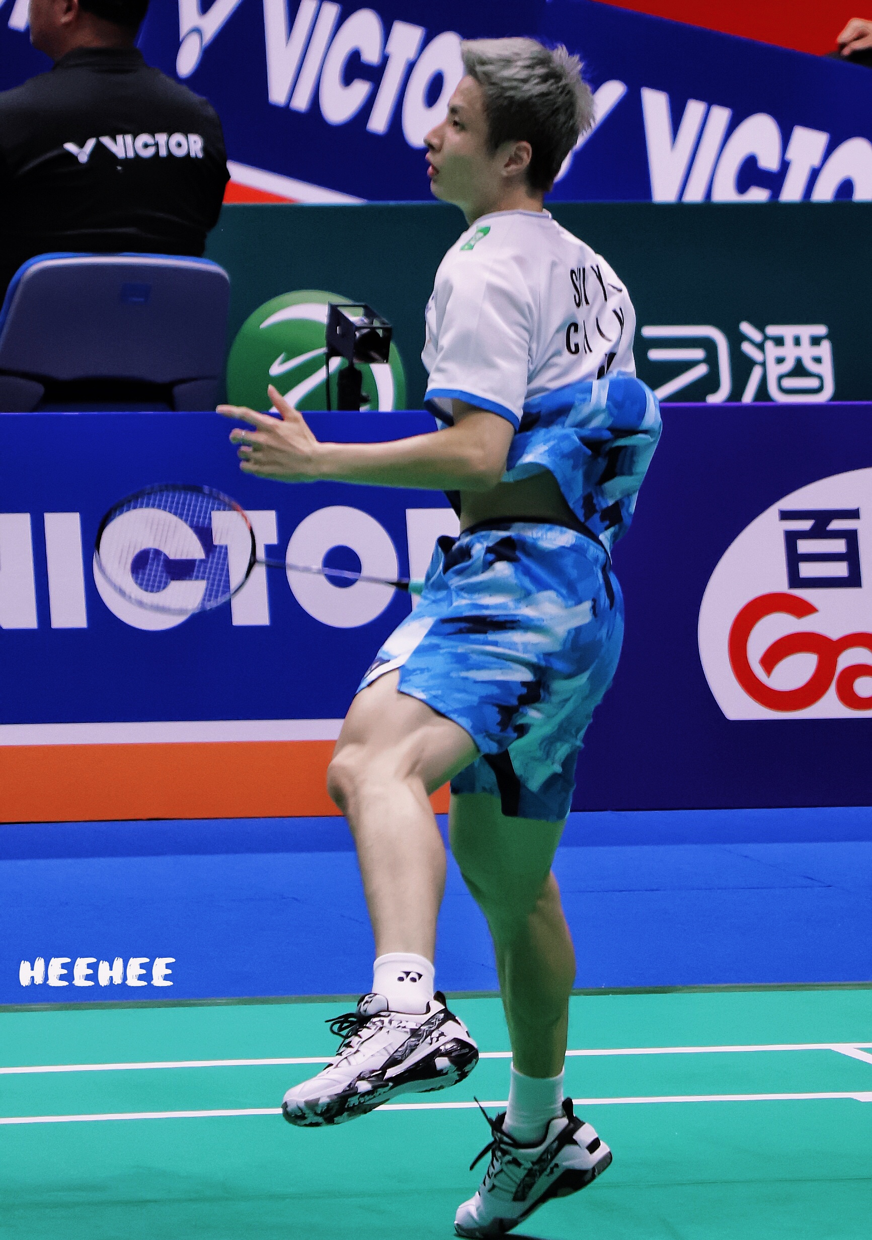 日本队力克中国队，石宇奇惊艳四座