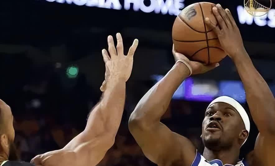 勇士碾压太阳,戈贝尔统治全场 勇士碾压太阳,戈贝尔统治全场