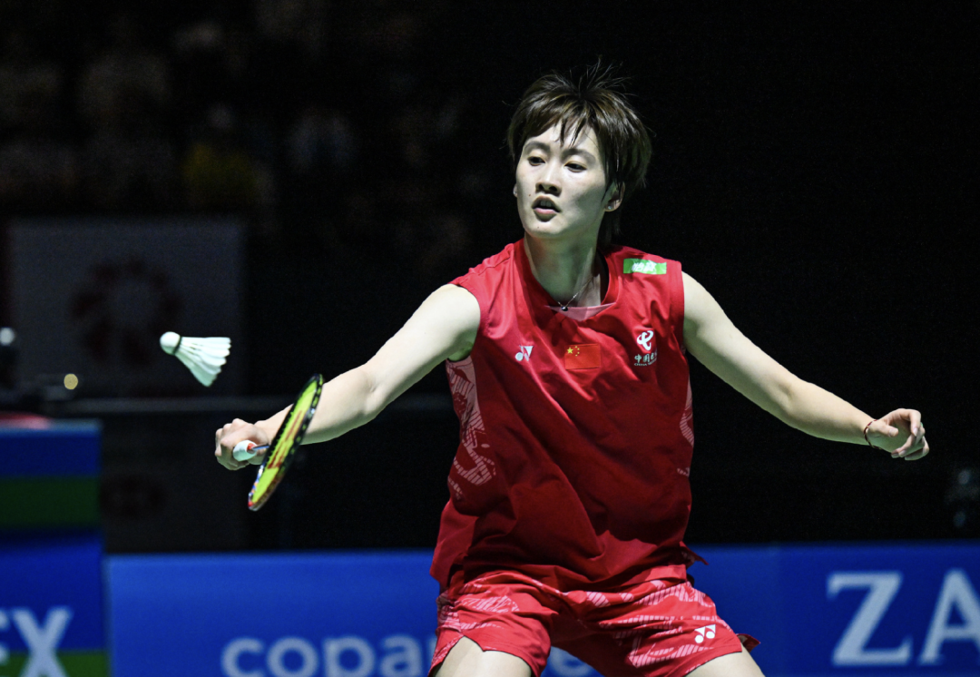 中国队鏖战丹麦队，陈雨菲扛起全队