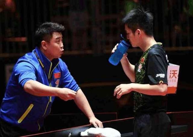 法国乒乓球队碾压奥地利乒乓球队，王皓关键制胜