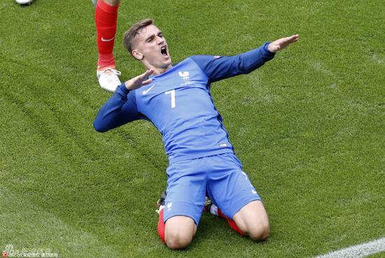 中国逆转瓦伦西亚，格列兹曼打破历史纪录