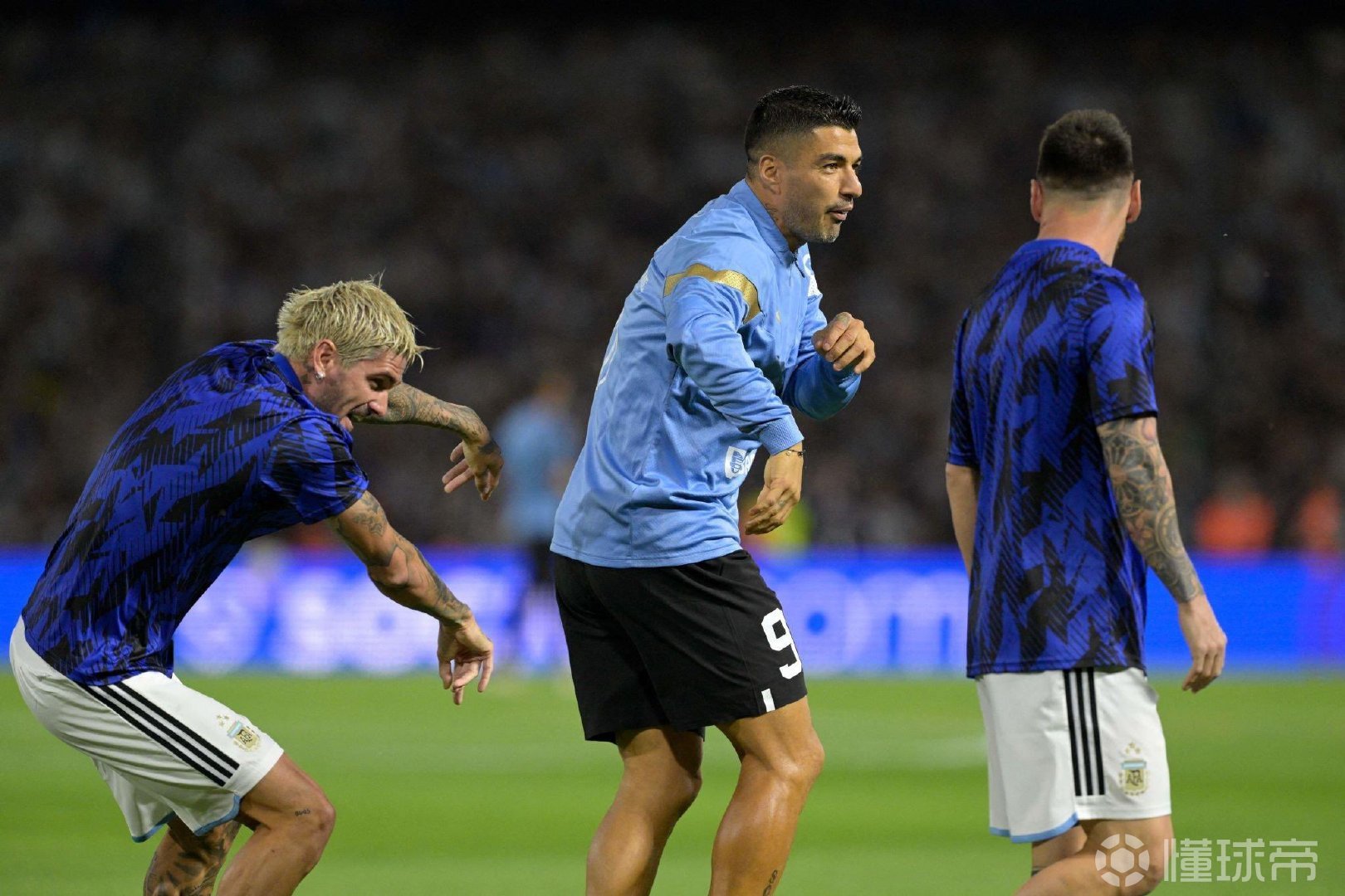 法国力克乌拉圭，阿圭罗惊艳四座