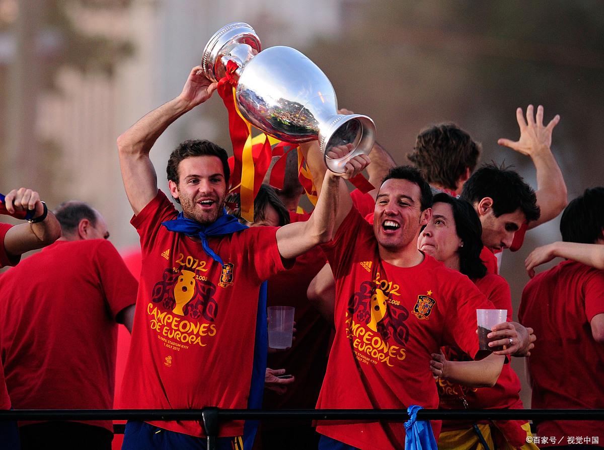 欧洲杯冠军守望，胜者晋级谁能问鼎