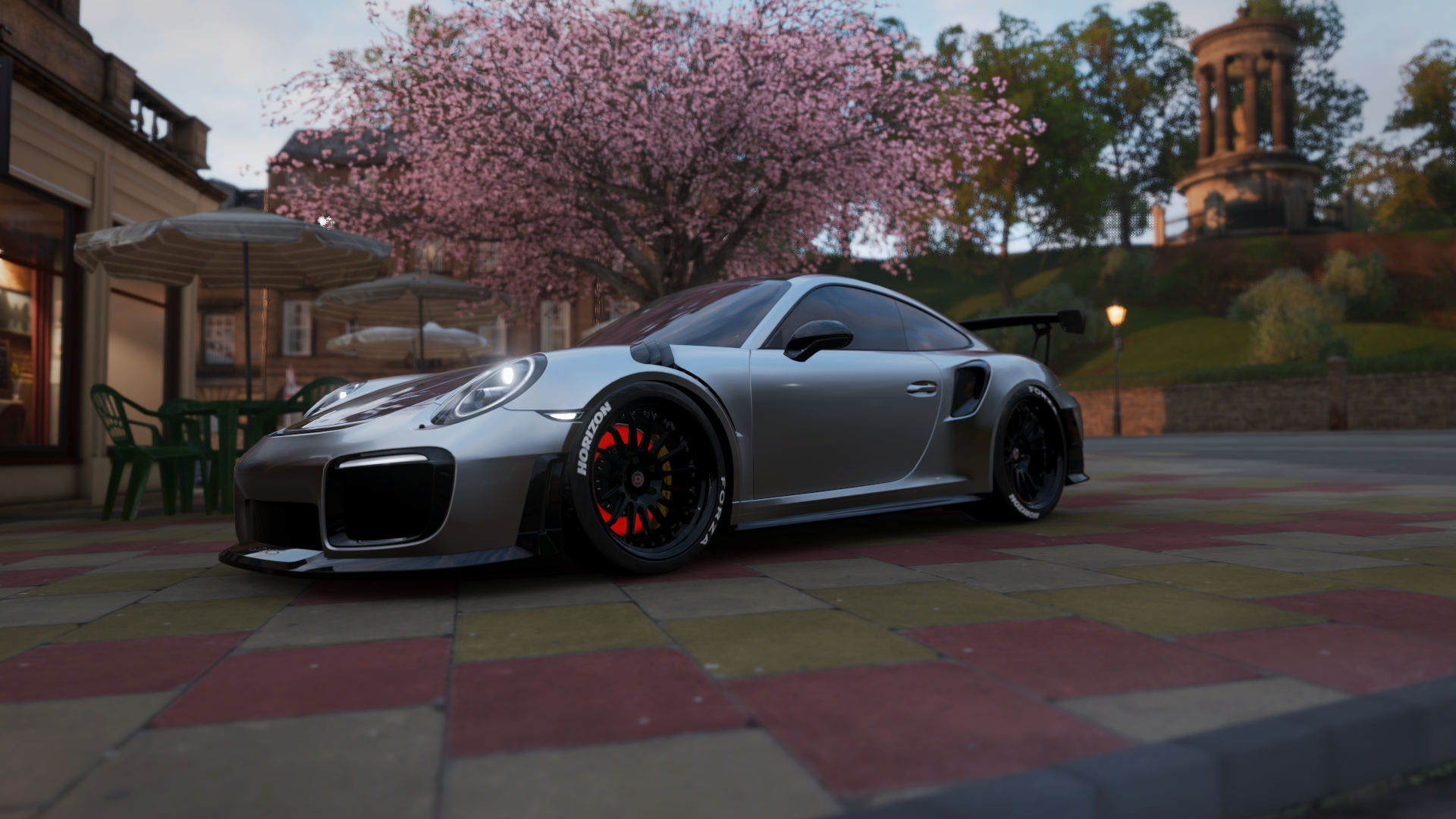 托尼,在墨西哥与哥斯达黎加的绿茵大舞台上,他总能成为焦点