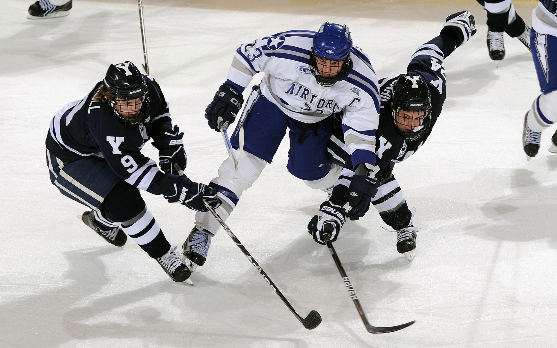 若日尼奥点射引爆战局，澳大利亚闪电战一波带走尼日利亚